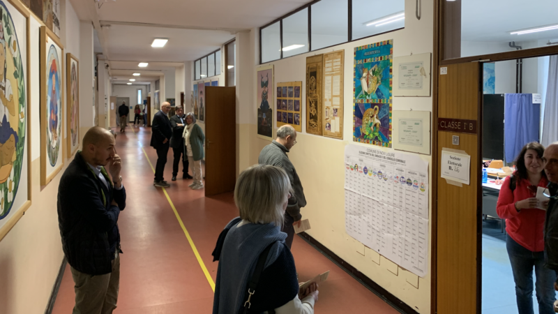 Elezioni, mai così pochi alle urne. Scontro tra consiglieri nel centro destra