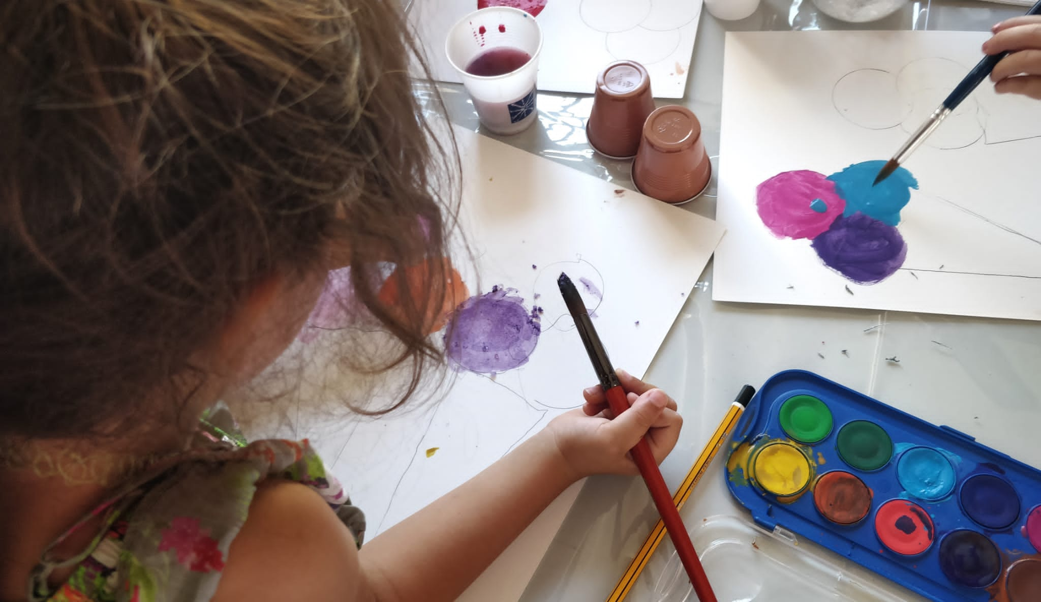 Il laboratorio artistico: pittura al gusto di gelato