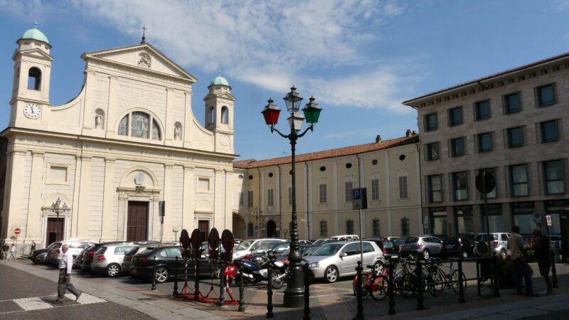 Tortona celebra la Giornata del Volontariato: “Il cammino della gentilezza” in piazza Duomo